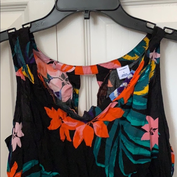 Flower Tank Top - Picture 3 of 3